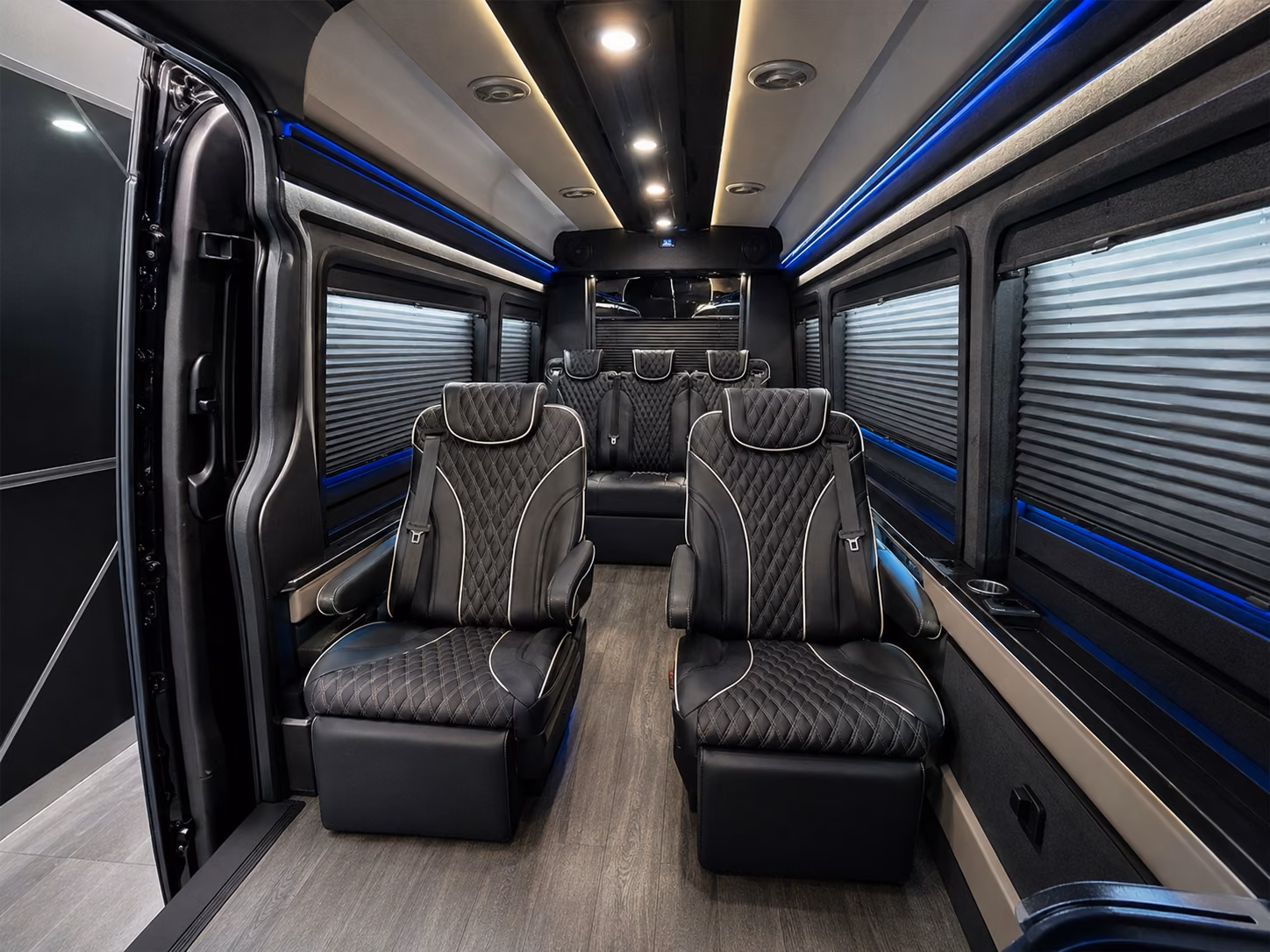 airport bus rentals for festival groups and special events near lafayette