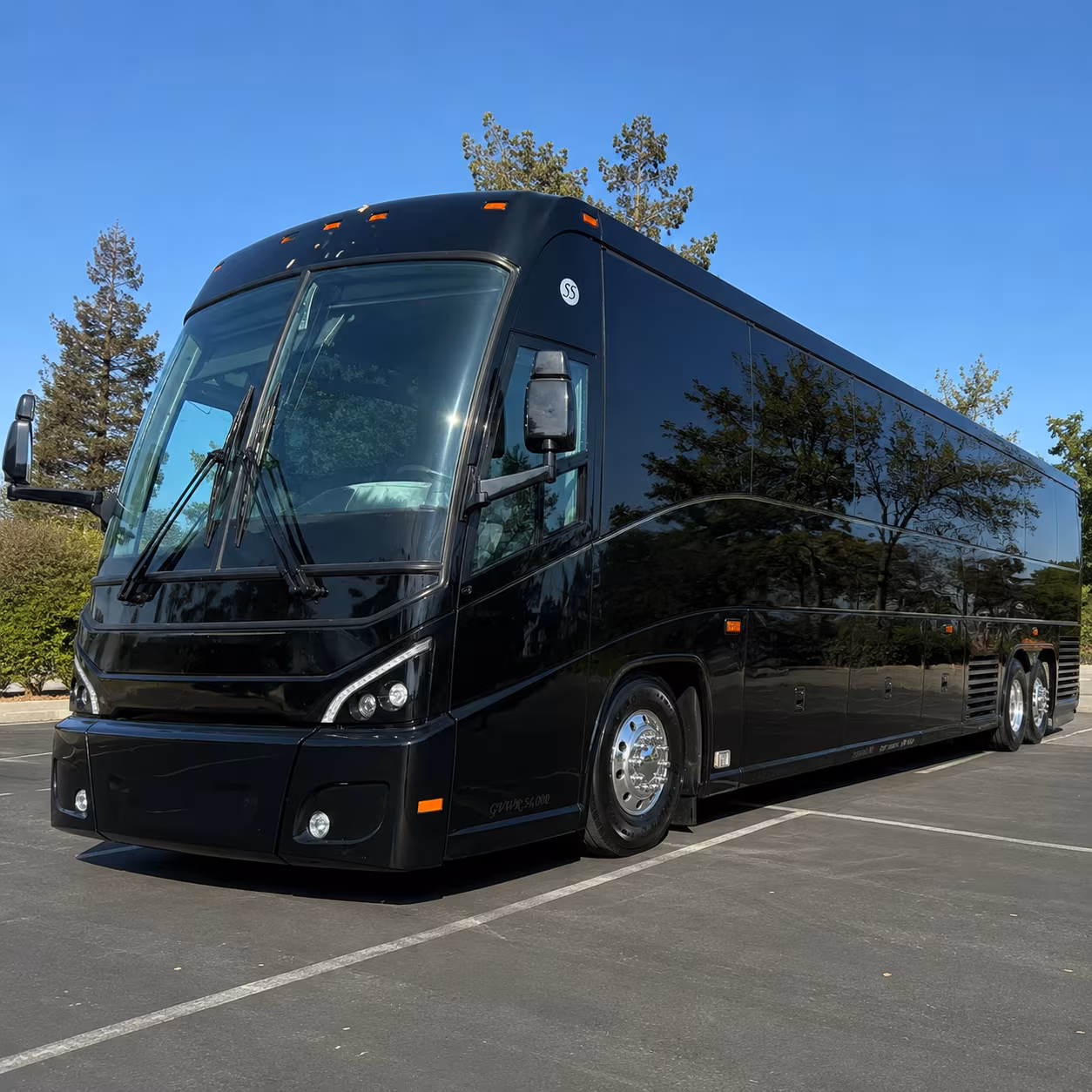 airport shuttle buses for oil gas groups and corporate groups in lafayette