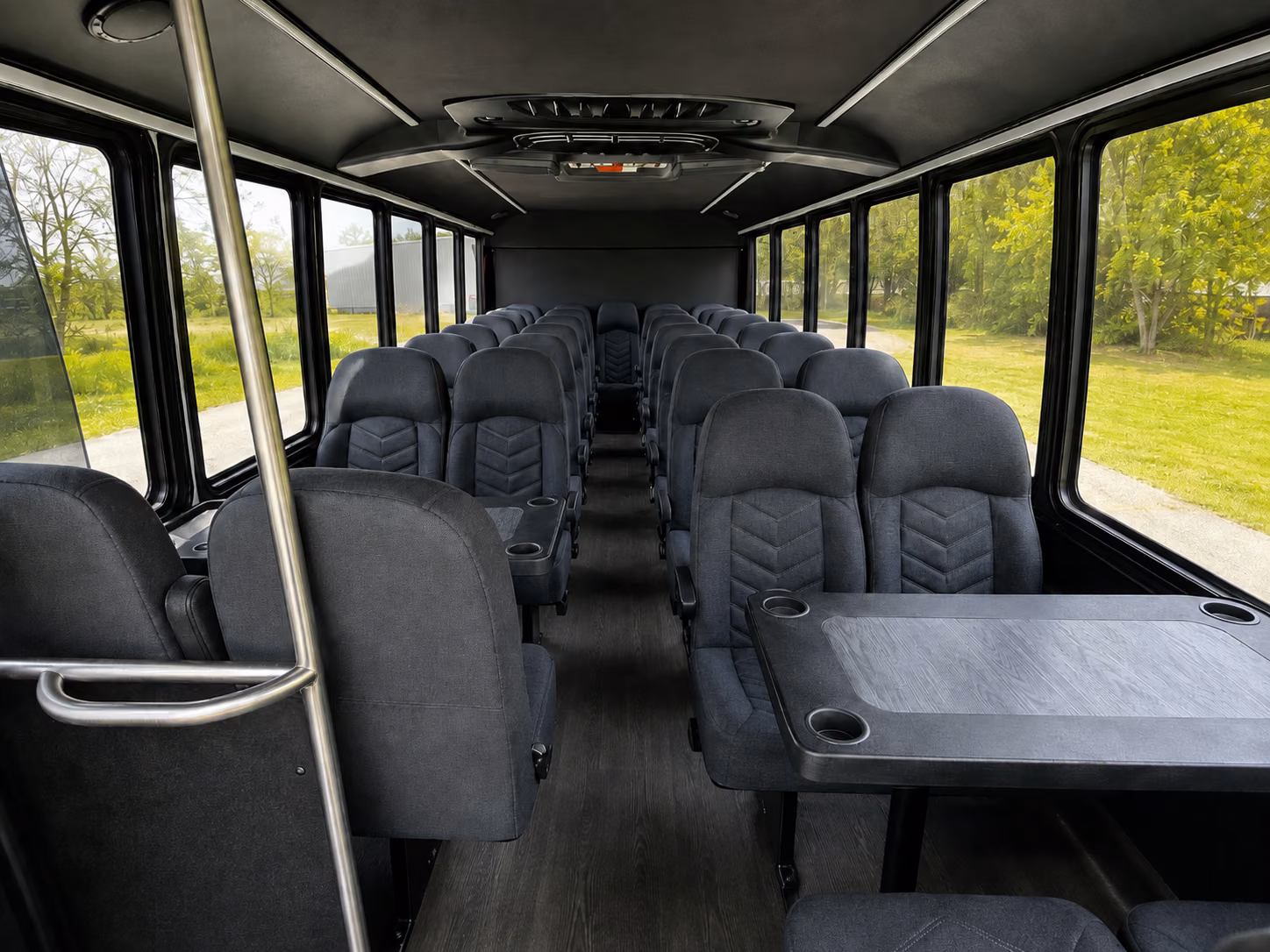 charter buses for plantation and bayou wedding venues around lafayette