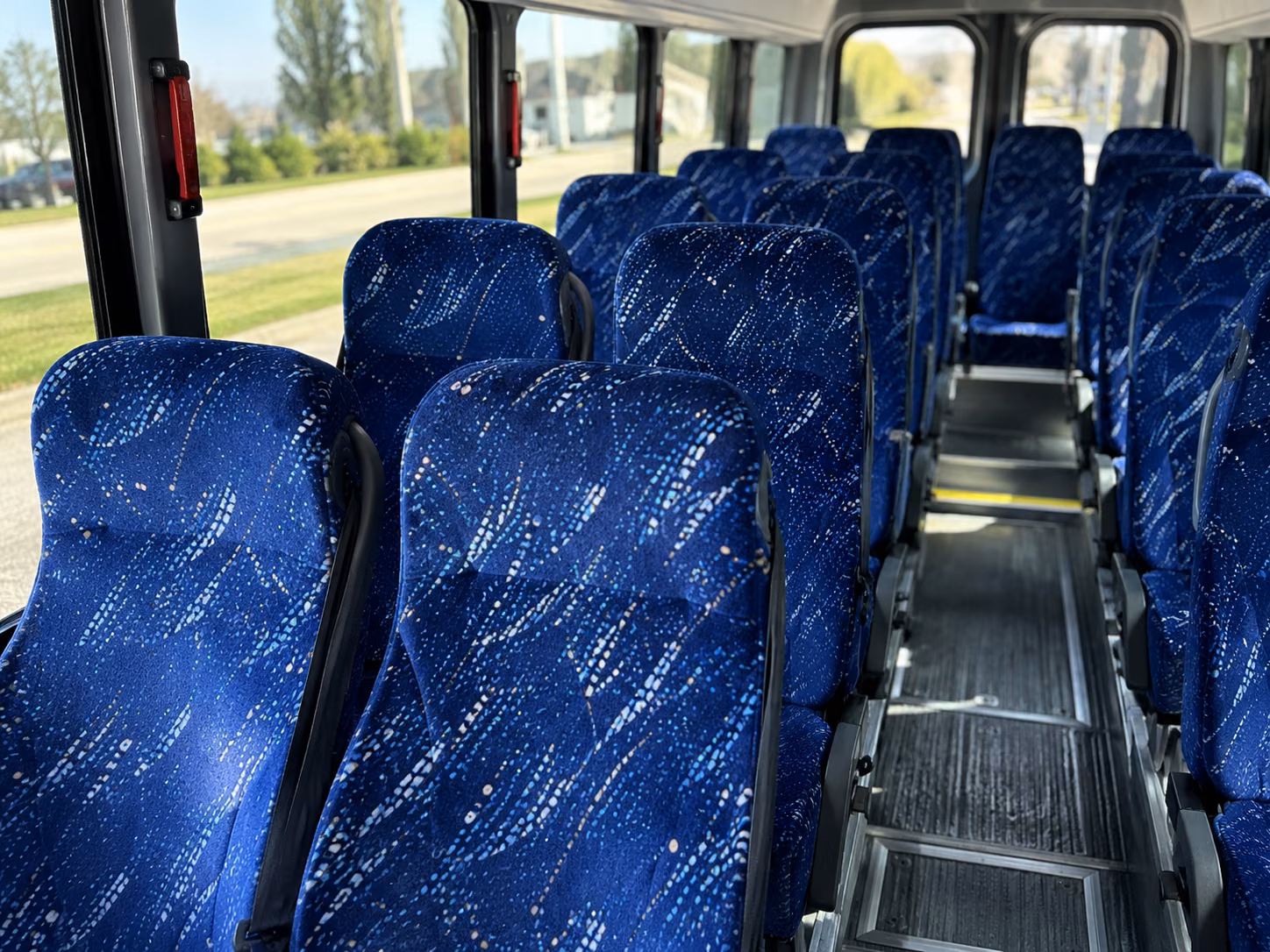 lafayette 18 passenger minibus interior