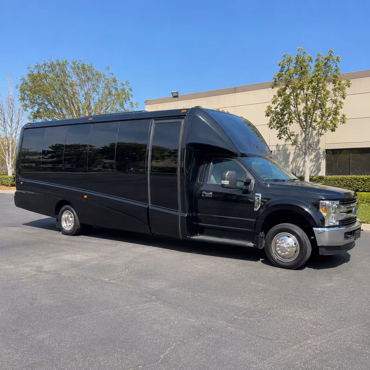 lafayette area proms homecoming nights party bus rental